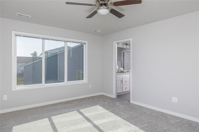 1707 Ashwood Ave in Norwalk, IA - Building Photo - Building Photo