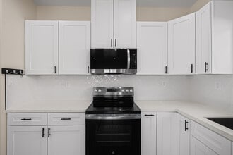 3409 Lotus Ln in Bakersfield, CA - Building Photo - Building Photo