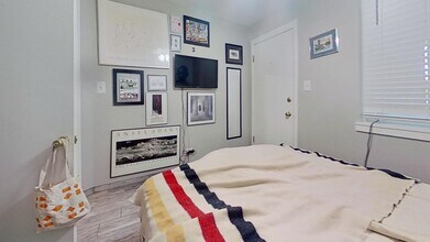 2224 N Seminary Ave in Chicago, IL - Building Photo - Building Photo