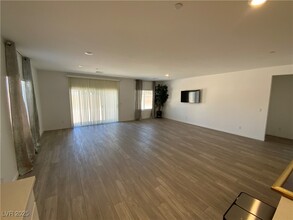 3706 Etendre Ct in Las Vegas, NV - Foto de edificio - Building Photo
