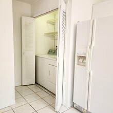 13414 NW 8th St in Miami, FL - Building Photo - Building Photo