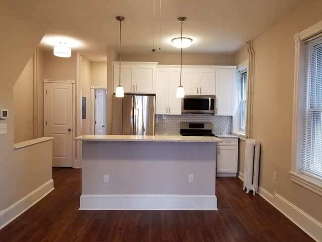 4541 Manayunk Ave, Unit B - 2nd Floor in Philadelphia, PA - Building Photo - Building Photo