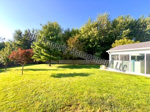 11726 Kingwood Ct in Fishers, IN - Building Photo - Building Photo
