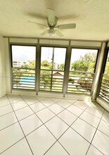1920 Sabal Palm Dr in Davie, FL - Building Photo - Building Photo