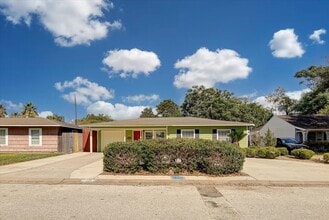 116 Tarpon Ave in Galveston, TX - Building Photo - Building Photo