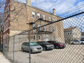 2013 S Loomis St in Chicago, IL - Building Photo - Building Photo