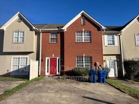 744 3rd St NE in Alabaster, AL - Building Photo