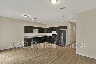 6028 Carolines Ct in Jacksonville, FL - Building Photo - Building Photo