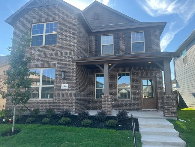 property at 2944 Brittlebush Dr