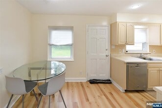 104 Fairview Ave in Bergenfield, NJ - Building Photo - Building Photo