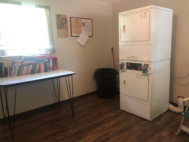 property at 709 Witt St