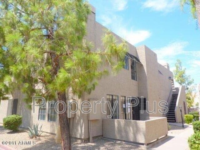 property at 1245 W 1st St