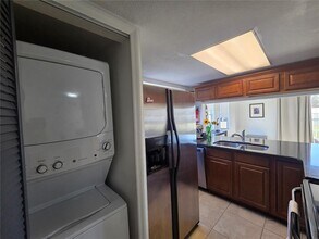 803 Caribbean Dr in Davenport, FL - Building Photo - Building Photo