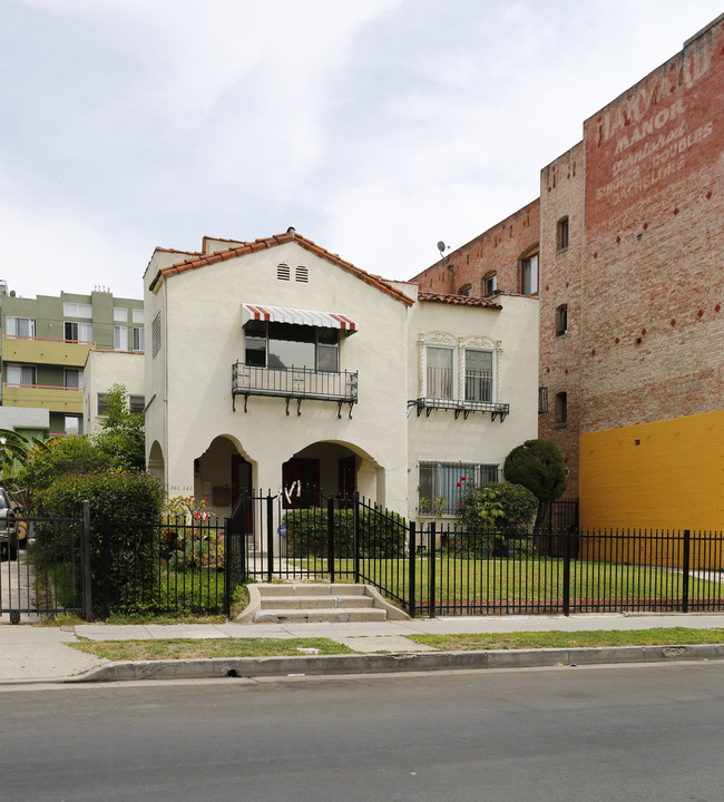 846 S Harvard Blvd in Los Angeles, CA - Foto de edificio