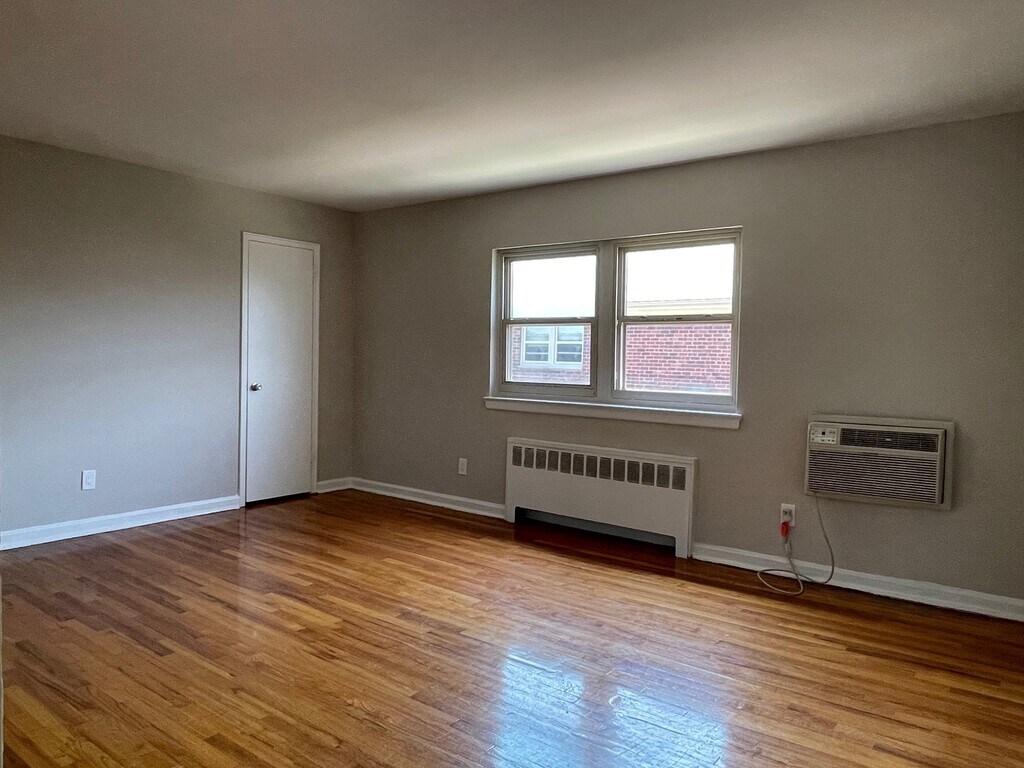30 Elm St Apartments Bergenfield, NJ Apartments For Rent