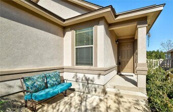 201 Edwin in Kyle, TX - Building Photo - Building Photo