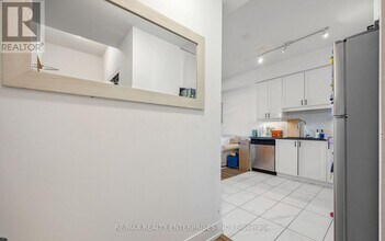 1215 Bayly St in Pickering, ON - Building Photo - Building Photo