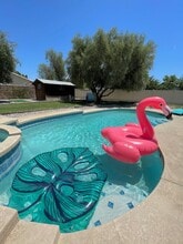 67200 Tamara Rd in Cathedral City, CA - Foto de edificio - Building Photo