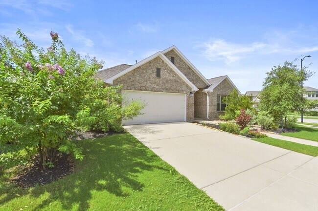 property at 18811 Cottonwood Bayou Ct