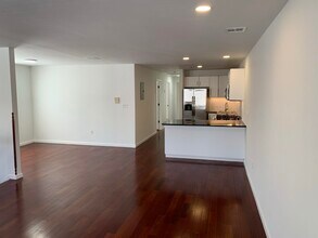 49 Belmont Ave in Jersey City, NJ - Building Photo - Building Photo