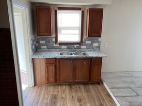 16284 Coram St in Detroit, MI - Building Photo - Building Photo
