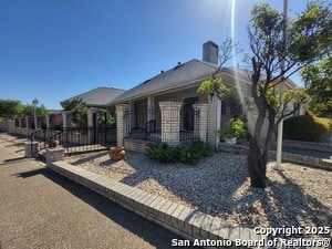 6024 Shady Creek in Windcrest, TX - Building Photo - Building Photo