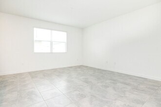 5649 Quiet Palm Loop in St. Cloud, FL - Building Photo - Building Photo