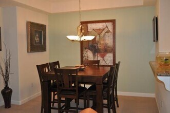 1951 O'Farrell St in San Mateo, CA - Building Photo - Building Photo