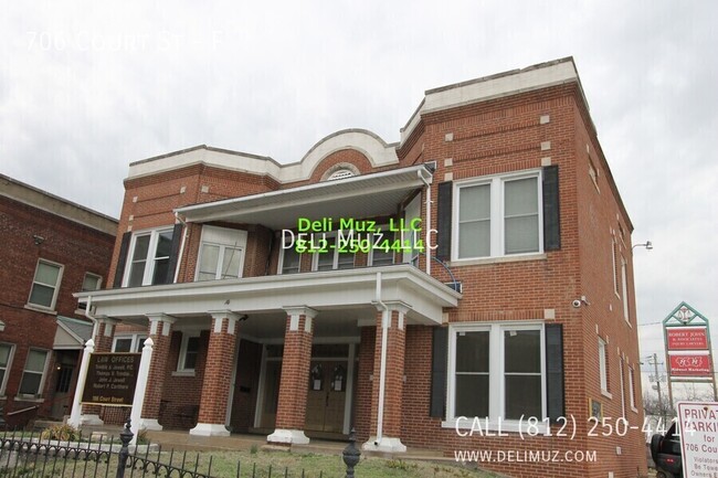 706 Court St in Evansville, IN - Building Photo - Building Photo