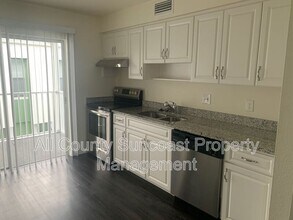 7450 35th St N in Pinellas Park, FL - Building Photo - Building Photo