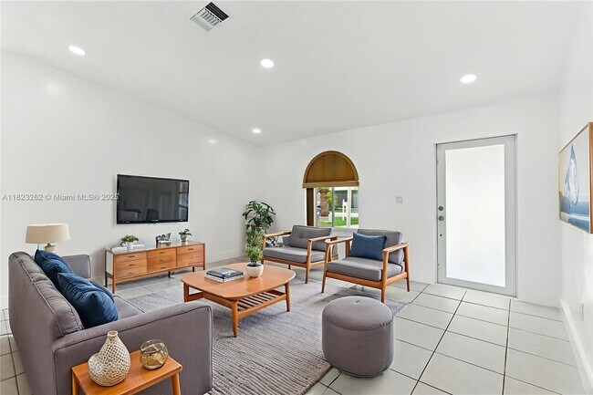 17733 SW 152nd Pl in Miami, FL - Building Photo - Building Photo