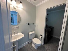 2611 Regalia Way in Hollywood, FL - Building Photo - Building Photo