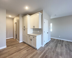 Wolf Point Townhomes in Mankato, MN - Building Photo - Building Photo