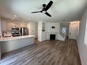 221 4th St in West Sacramento, CA - Building Photo - Building Photo