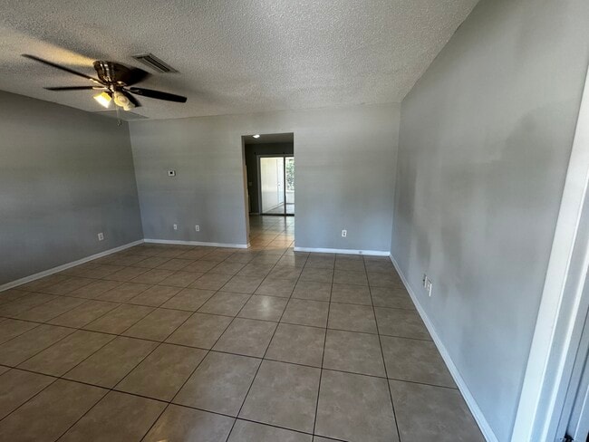 118 Abel Rd NW in Lake Placid, FL - Foto de edificio - Building Photo