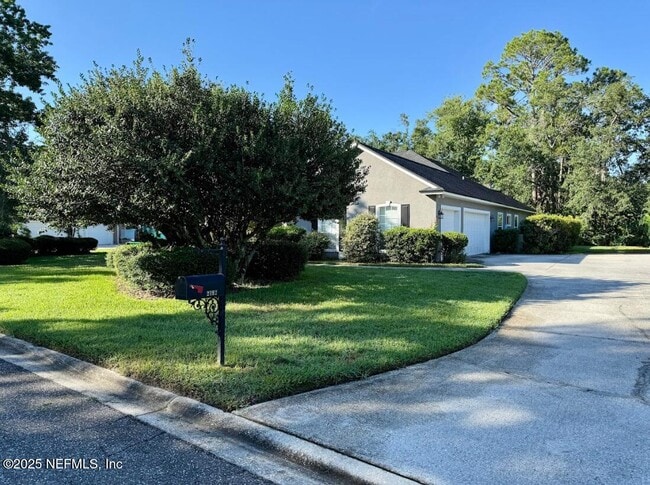 2192 Salt Myrtle Ln in Orange Park, FL - Building Photo - Building Photo