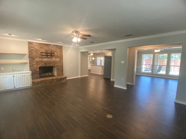 601 Brown Dr in Wake Village, TX - Foto de edificio - Building Photo