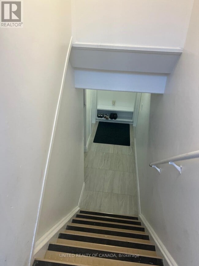 52 Marbury Crescent in Toronto, ON - Building Photo - Building Photo