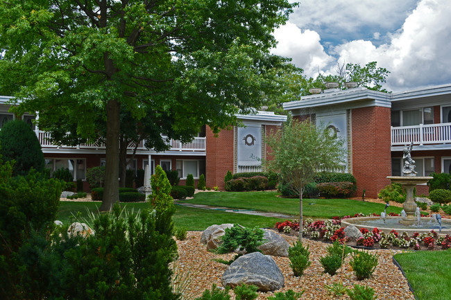 Brook Forest Apartments