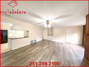 7206 Tangerine Ave in Mobile, AL - Building Photo - Building Photo