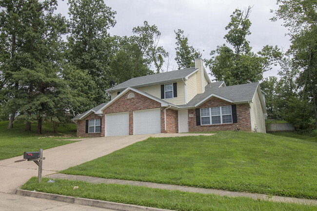 property at 5319 Godas Cir