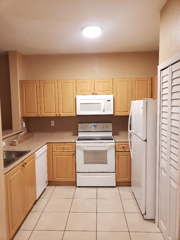 2903 SW 17th Ave in Homestead, FL - Building Photo - Building Photo