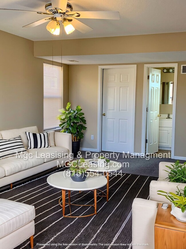 property at 816 NE Westwind Ln