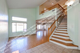 8818 W Hilton Ave in Tolleson, AZ - Building Photo - Building Photo