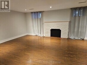 85 Lanark Ave in Toronto, ON - Building Photo - Building Photo