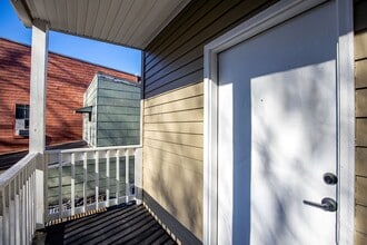 1617 Westwood Ave in Cincinnati, OH - Building Photo - Building Photo