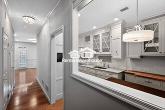 986 N Royal St in Alexandria, VA - Foto de edificio - Building Photo