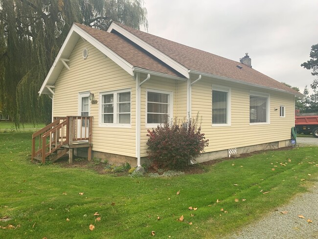 property at 762 Rhodes Rd