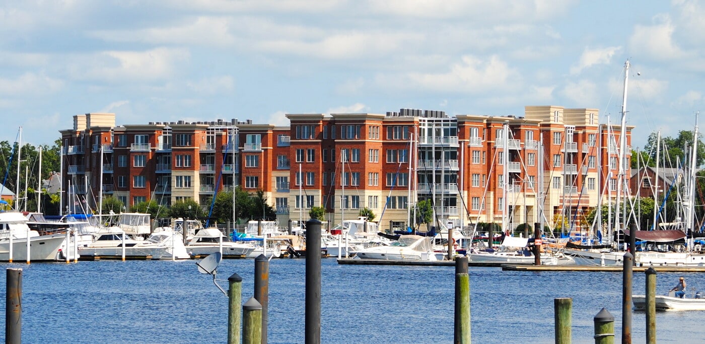 320 Sky Sail Blvd in New Bern, NC - Building Photo