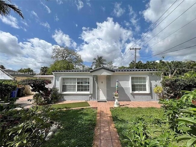 property at 1465 SW 28th Way